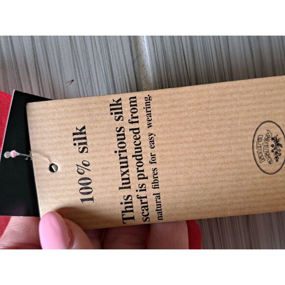 Laura Ashley Red Silk Scarf Floral Pattern 20" NEW with Tags Feminine Italy - Picture 8 of 8